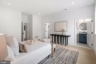 2324 Sansom St, Philadelphia, PA 19103 - Photo 27
