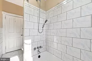 1428 S 51st St, Philadelphia, PA 19143 - Photo 9