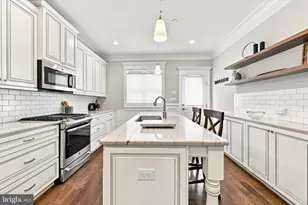 2138 Kater St, Philadelphia, PA 19146 - Photo 9
