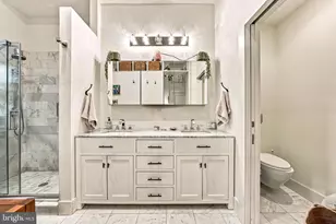 2112 Pine St, Philadelphia, PA 19103 - Photo 43