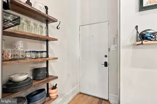 2112 Pine St, Philadelphia, PA 19103 - Photo 9