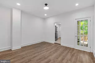 1248 N Myrtlewood St, Philadelphia, PA 19121 - Photo 9