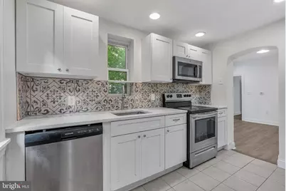 1248 N Myrtlewood Street, Philadelphia, PA 19121 - Photo 13