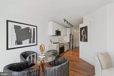 4240 Chestnut Street #403, Philadelphia, PA 19104 - Photo 3