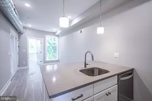 1020 S 53rd St, Philadelphia, PA 19143 - Photo 3