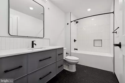 828 N 2nd Street #211, Philadelphia, PA 19123 - Photo 25