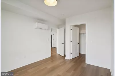 828 N 2nd Street #211, Philadelphia, PA 19123 - Photo 7