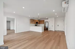 828 N 2nd St, Philadelphia, PA 19123 - Photo 13