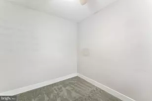2833 S Sydenham St, Philadelphia, PA 19145 - Photo 15