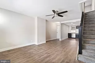 2833 S Sydenham St, Philadelphia, PA 19145 - Photo 3