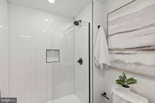 828 N 2nd St, Philadelphia, PA 19123 - Photo 19