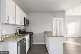 1735 W Oxford St, Philadelphia, PA 19121 - Photo 5