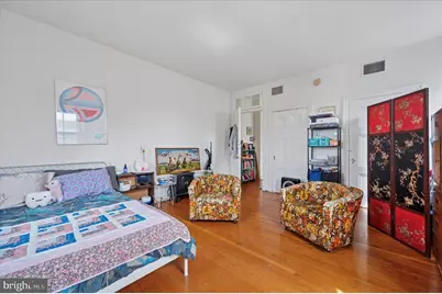2008 W Girard Avenue #1F, Philadelphia, PA 19130 - Photo 11