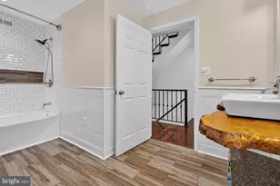 1405 N 2nd St, Philadelphia, PA 19122 - Photo 25