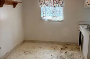 727 Arnold St, Philadelphia, PA 19111 - Photo 3