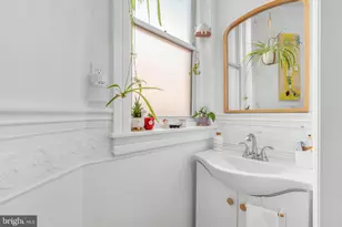 927 S 50th St, Philadelphia, PA 19143 - Photo 37