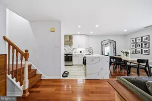 1711 Fitzwater St, Philadelphia, PA 19146 - Photo 9