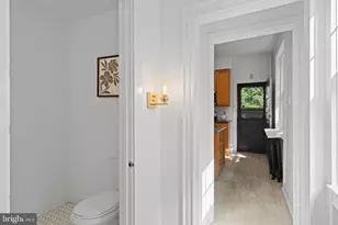 6923 Boyer St, Philadelphia, PA 19119 - Photo 57