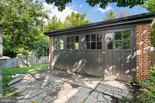 6923 Boyer St, Philadelphia, PA 19119 - Photo 127