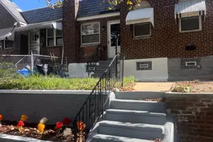 5827 Bustleton Ave NE, Philadelphia, PA 19149 - Photo 3