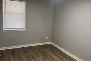 5827 Bustleton Ave NE, Philadelphia, PA 19149 - Photo 15