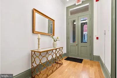1716 Wallace Street #202, Philadelphia, PA 19130 - Photo 5