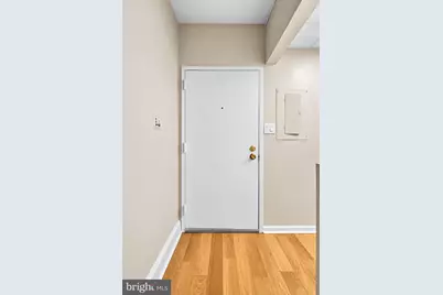1716 Wallace Street #202, Philadelphia, PA 19130 - Photo 9