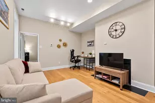1716 Wallace St, Philadelphia, PA 19130 - Photo 17