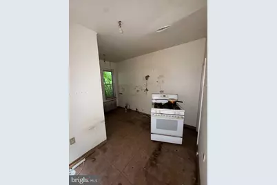 643 S 60th Street, Philadelphia, PA 19143 - Photo 5