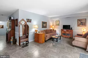 1908 Murray St, Philadelphia, PA 19115 - Photo 17