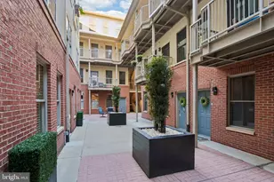133 N Bread St, Philadelphia, PA 19106 - Photo 27
