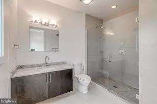 412 N Front St, Philadelphia, PA 19123 - Photo 21