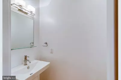 412 N Front Street #15, Philadelphia, PA 19123 - Photo 31