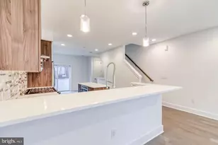634 N 5th St, Philadelphia, PA 19123 - Photo 3