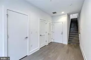 634 N 5th St, Philadelphia, PA 19123 - Photo 9