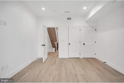 2368 E Norris Street E, Philadelphia, PA 19125 - Photo 11