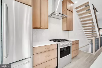 2368 E Norris Street E, Philadelphia, PA 19125 - Photo 23