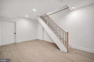 2368 E Norris Street E, Philadelphia, PA 19125 - Photo 15