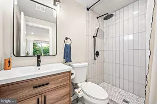 806 Moyer St, Philadelphia, PA 19125 - Photo 21