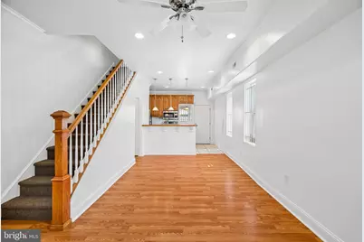 2137 N 10th Street, Philadelphia, PA 19122 - Photo 3