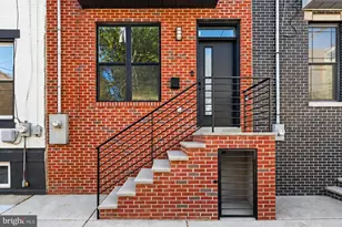 2242 N Howard St, Philadelphia, PA 19133 - Photo 1