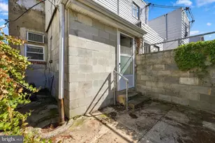 2208 S Darien St, Philadelphia, PA 19148 - Photo 15