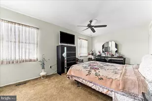 9335 Banes St, Philadelphia, PA 19115 - Photo 23