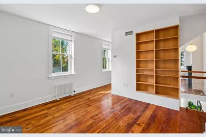 2324 Waverly Street, Philadelphia, PA 19146 - Photo 15