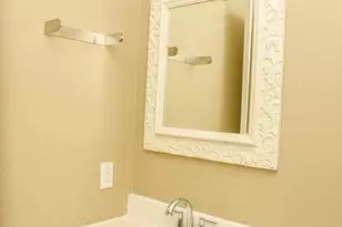 303 Laura Ln, Philadelphia, PA 19116 - Photo 11