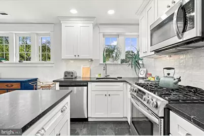 3459 W Penn Street, Philadelphia, PA 19129 - Photo 11