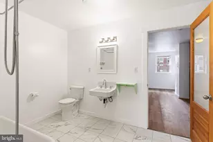 711 W Thompson St, Philadelphia, PA 19122 - Photo 19
