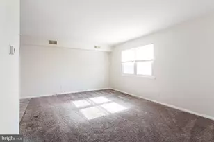 585 Allengrove St, Philadelphia, PA 19120 - Photo 11