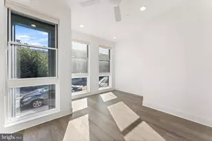 662 N 13th St, Philadelphia, PA 19123 - Photo 39