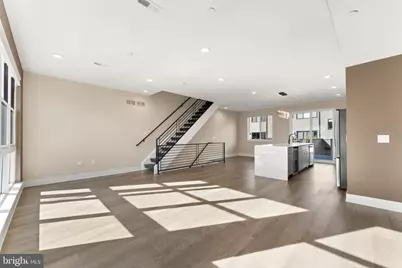 662 N 13th Street, Philadelphia, PA 19123 - Photo 17